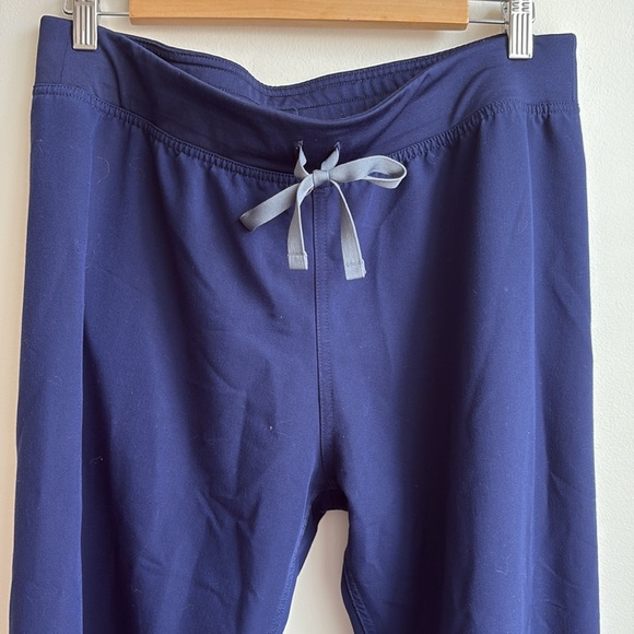 Livingston Figs Pants - Picture 2 of 3